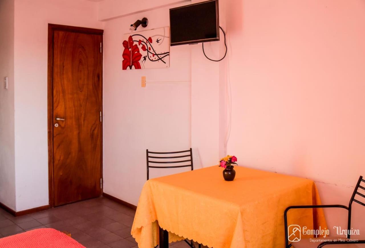 Complejo Urquiza Departamentos Daire Mina Clavero Dış mekan fotoğraf