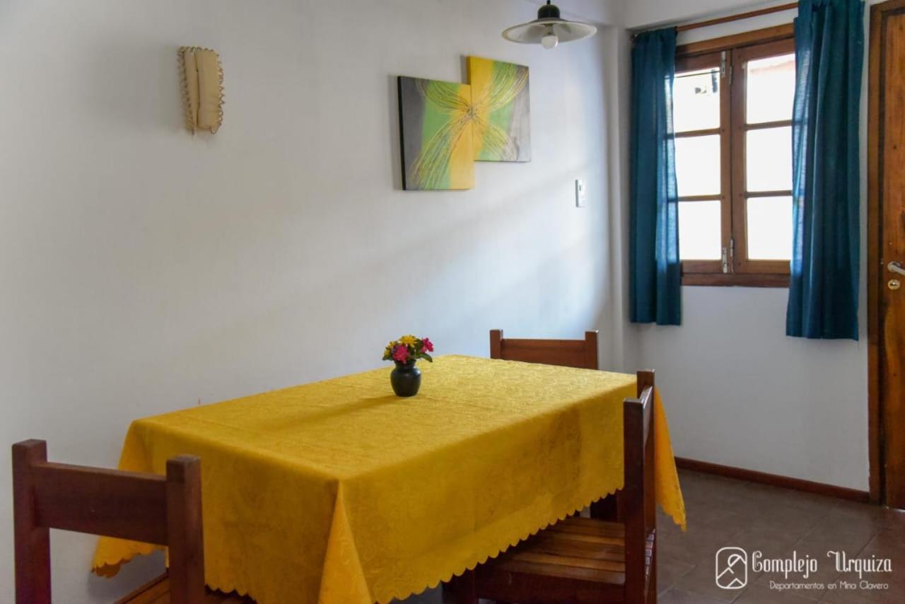 Complejo Urquiza Departamentos Daire Mina Clavero Dış mekan fotoğraf