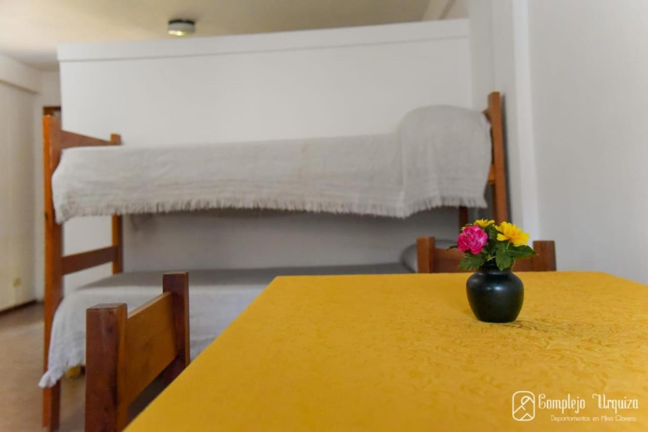 Complejo Urquiza Departamentos Daire Mina Clavero Dış mekan fotoğraf